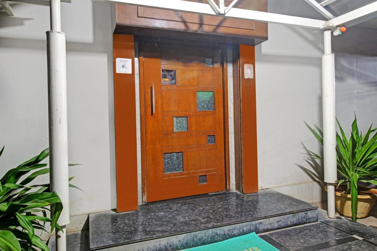 Collection O 82357 Hotel Surabhi Pride Trimulgherry Luaran gambar